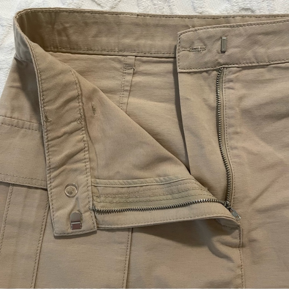 H&M Cargo Mini Skirt (Utility Mini Skirt) - Picture 3 of 6